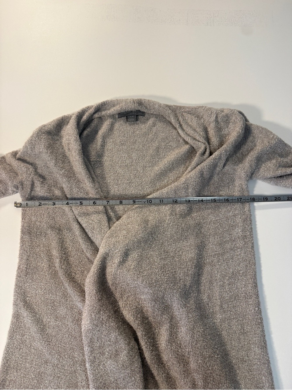 Nordstroms "Barefoot Dreams" CozyChic Lite cardigan - Picture 4 of 8